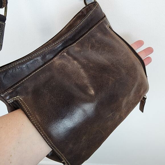 Gun Tote N Mamas Distressed Brown Leather Crossbody Purse RFID Concealed Carry - Picture 8 of 13